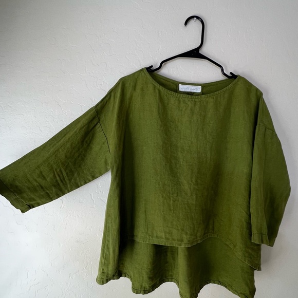 notPERFECTLINEN LEAF cropped front linen top - Picture 1 of 7